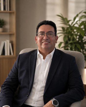 Pedro Barrera, Consultor Familiar en Cancún
